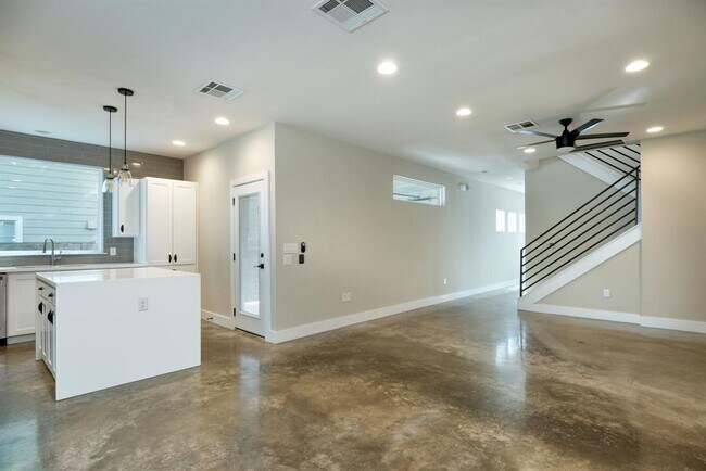1130 Mason Ave in Austin, TX - Building Photo - Building Photo