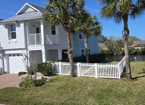 177 Islander Dr in St. Augustine, FL - Building Photo