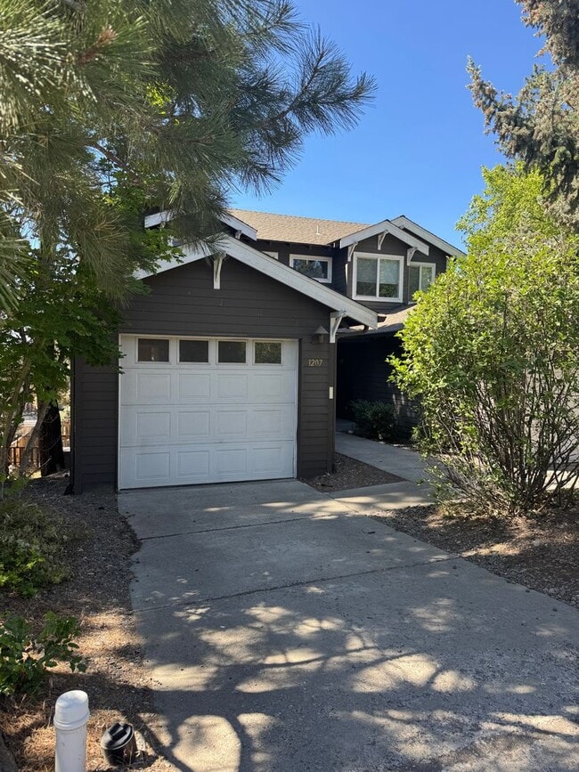 property at 1207 NW Ogden Ave