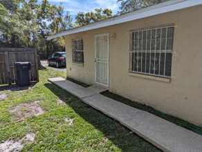 4512 E 10th Ave in Tampa, FL - Building Photo - Building Photo