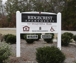 Ridgecrest Apartments in Central, SC - Building Photo - Building Photo