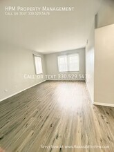 3310 Warrensville Center Rd in Shaker Heights, OH - Building Photo - Building Photo