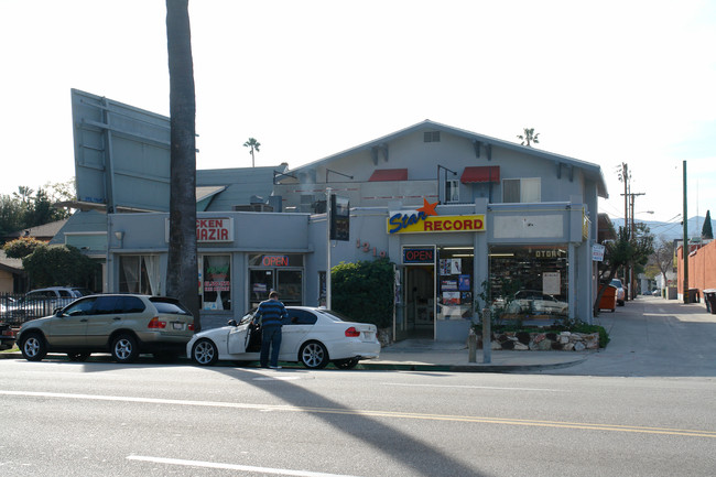 1217 S Glendale Ave in Glendale, CA - Building Photo - Building Photo