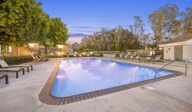 Rancho Hills in Vista, CA - Building Photo - Building Photo