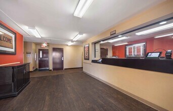 Furnished Studio-Oklahoma City - Airport in Oklahoma City, OK - Building Photo - Building Photo