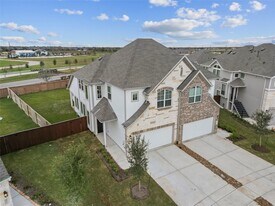 4935 Anders Ln in Manvel, TX - Building Photo