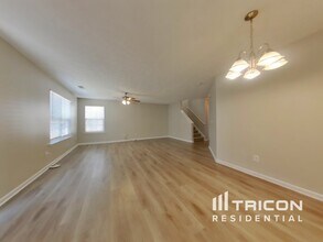 1217 Andrews Dr in Lithia Springs, GA - Building Photo - Building Photo