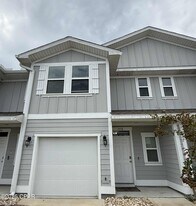 7578 Shadow Lake Dr in Panama City Beach, FL - Building Photo