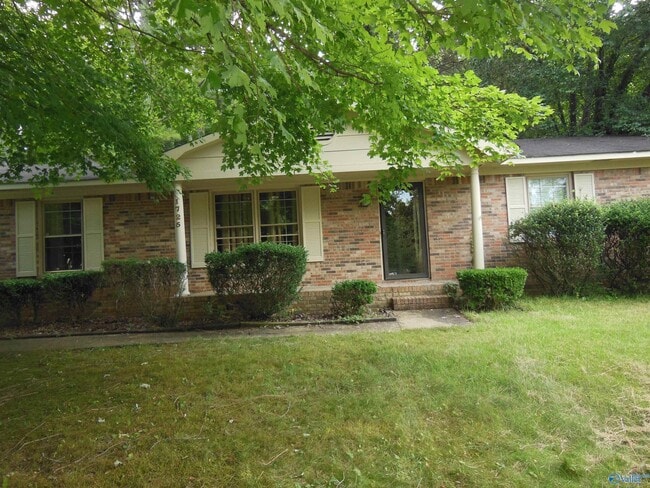 1725 Millican Pl NW in Huntsville, AL - Building Photo - Building Photo