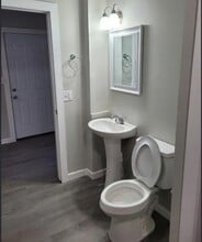 1827 S Market St in Wichita, KS - Building Photo - Building Photo