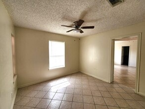 224 Highland St in Del Rio, TX - Building Photo - Building Photo