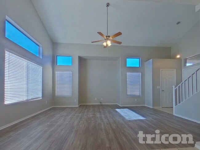 10791 W Rio Vista Ln in Avondale, AZ - Foto de edificio - Building Photo