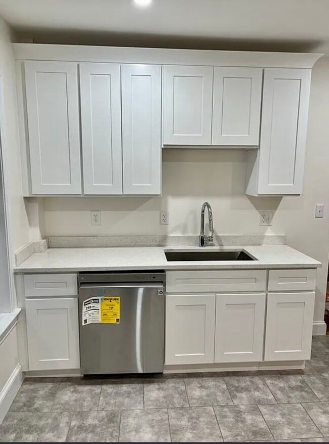 1215 Blue Hill Ave in Boston, MA - Building Photo - Building Photo