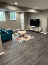 8147 Grayden Ln in Brandywine, MD - Foto de edificio - Building Photo