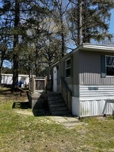 741 Three Bridges Estates Cir in Jacksonville, NC - Building Photo - Building Photo