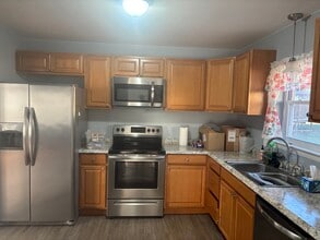 839 Pyrtle Dr in Salem, VA - Building Photo - Building Photo