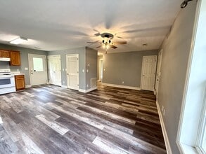 709 W Columbia St in Somerset, KY - Building Photo - Building Photo