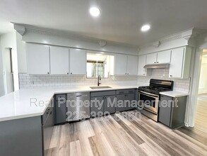 811 S Pleasant Ave in Gonzales, LA - Building Photo - Building Photo