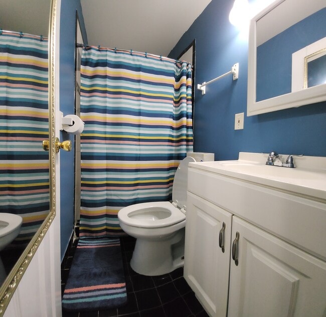 property at 4871 Tchoupitoulas St