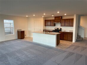 5358 Pico Viejo St in Las Vegas, NV - Building Photo - Building Photo