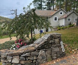 880 W Wakefield Blvd in Winchester, CT - Building Photo - Building Photo