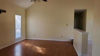 2528 Old Dutch Way in Memphis, TN - Building Photo - Building Photo