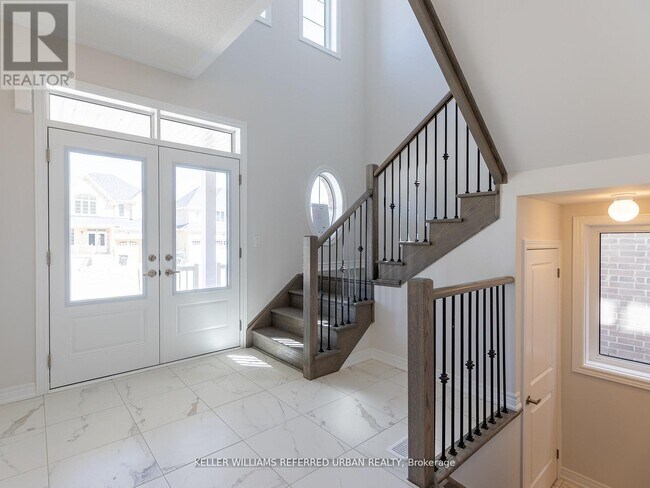 1470 Davis Lp in Innisfil, ON - Building Photo - Building Photo