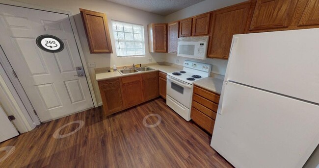 property at 1204 N Garfield St