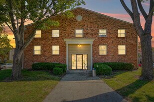 4696 Tarryton Ct S in Columbus, OH - Building Photo