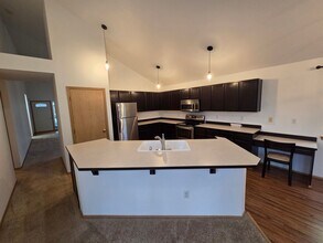 15686 Lakeview Ave SE in Monroe, WA - Building Photo - Building Photo