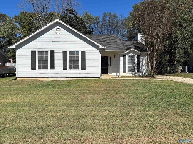 property at 2536 Clovis Rd SW