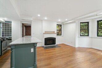 110 Summit Ave in Jersey City, NJ - Building Photo - Building Photo