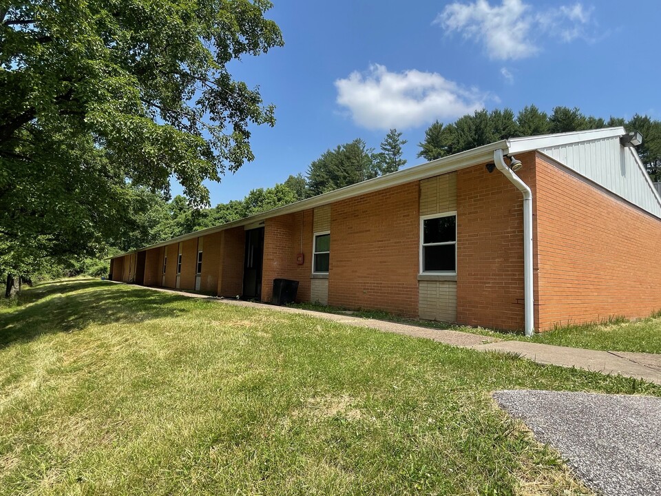 Lowland Hall Dorm in Parkersburg, WV - Building Photo