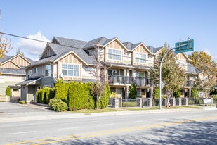Blueberry Downs in Richmond, BC - Building Photo
