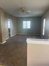 1021 W 4th St, Unit 1 in Erie, PA - Building Photo - Building Photo