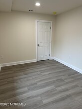 77 Memorial Pkwy in Atlantic Highlands, NJ - Building Photo - Building Photo