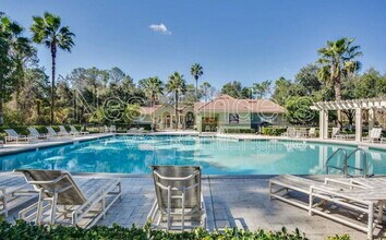 7701 Timberlin Park Blvd in Jacksonville, FL - Building Photo - Building Photo