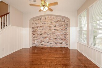 130 S Flickering Sun Cir in The Woodlands, TX - Building Photo - Building Photo