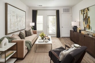 The Duke Metrocenter in Nashville, TN - Foto de edificio - Building Photo