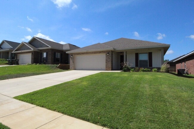 property at 5628 Blue Sky Ct