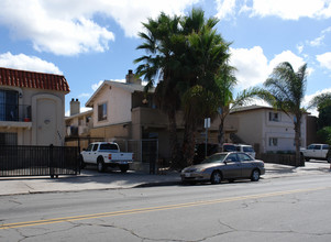 3853 Marlborough Ave in San Diego, CA - Building Photo - Building Photo