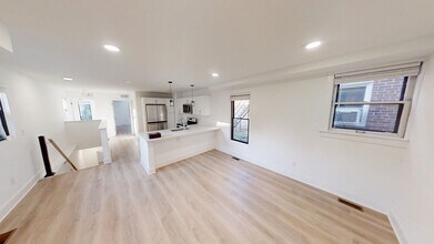 331 E Ann St in Ann Arbor, MI - Building Photo - Building Photo