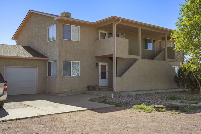 88 Cokedale Dr in Pueblo West, CO - Building Photo - Building Photo