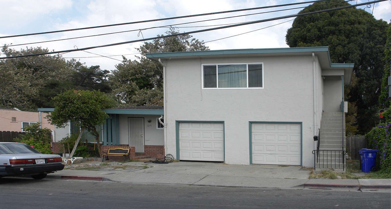 1251 Brookside Dr in San Pablo, CA - Building Photo