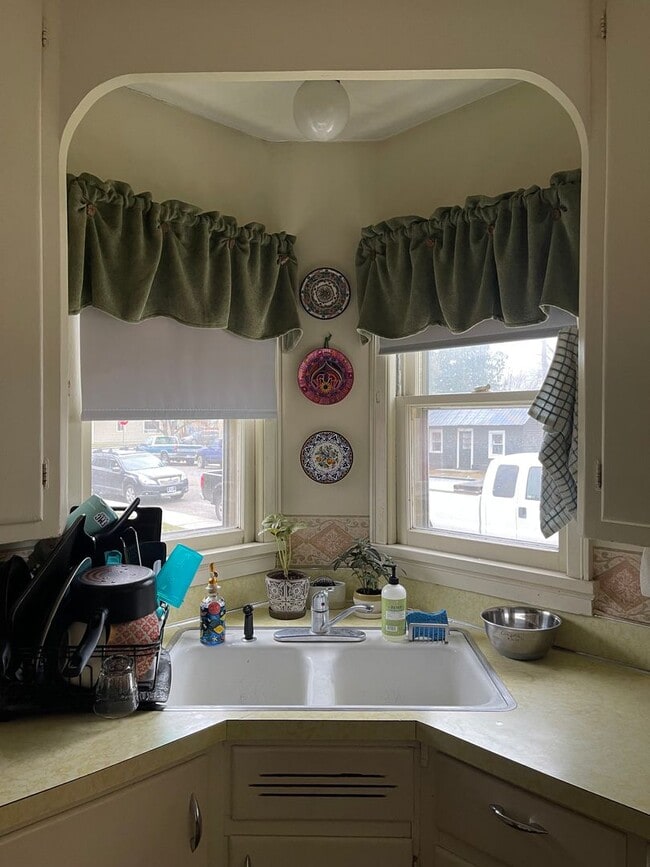 property at 123 Livingston St