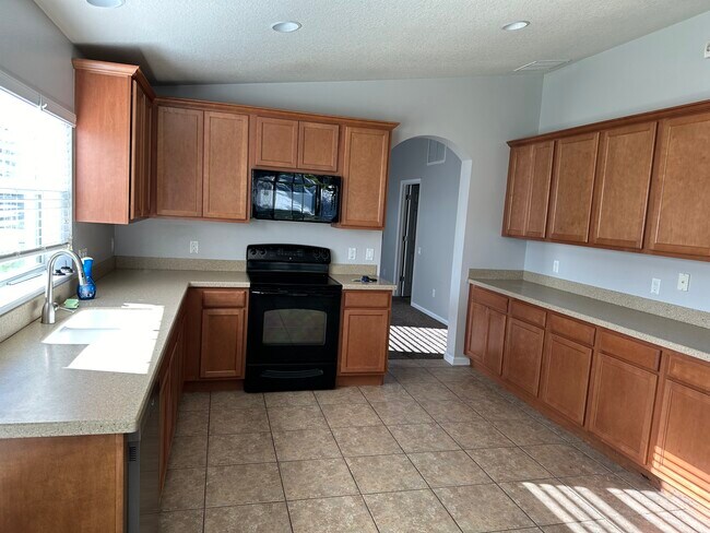 property at 2958 Santa Marcos Dr