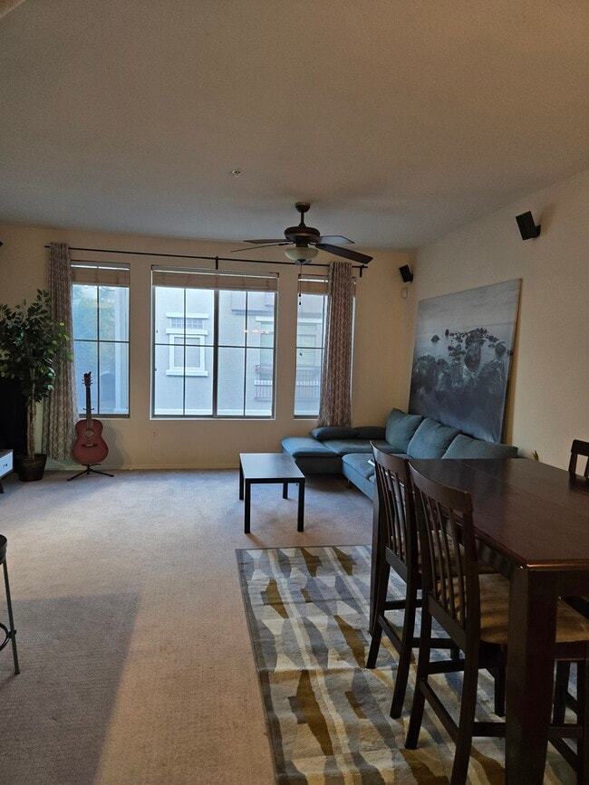 280 S Evergreen Rd, Unit Villagio condominium in Tempe, AZ - Foto de edificio - Building Photo