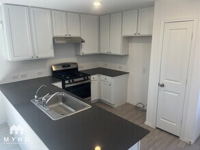 14123 Chemtou Trl in San Antonio, TX - Foto de edificio - Building Photo