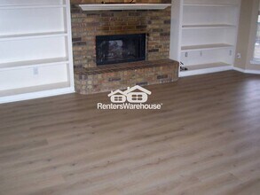 1006 Cassion Dr in Lewisville, TX - Building Photo - Building Photo