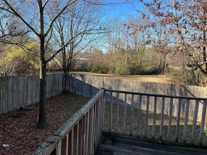 1847 Pointer Ln in Fayetteville, AR - Building Photo - Building Photo